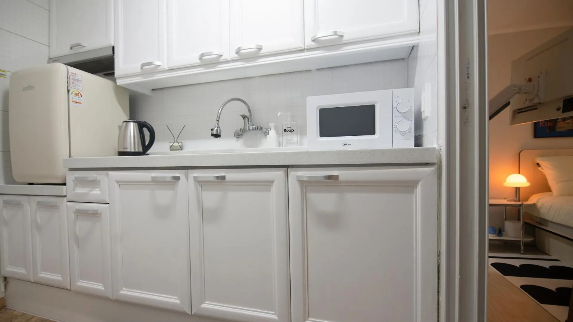 Coco Bloom Sinsa Apartment Seoul 0*,  South Korea