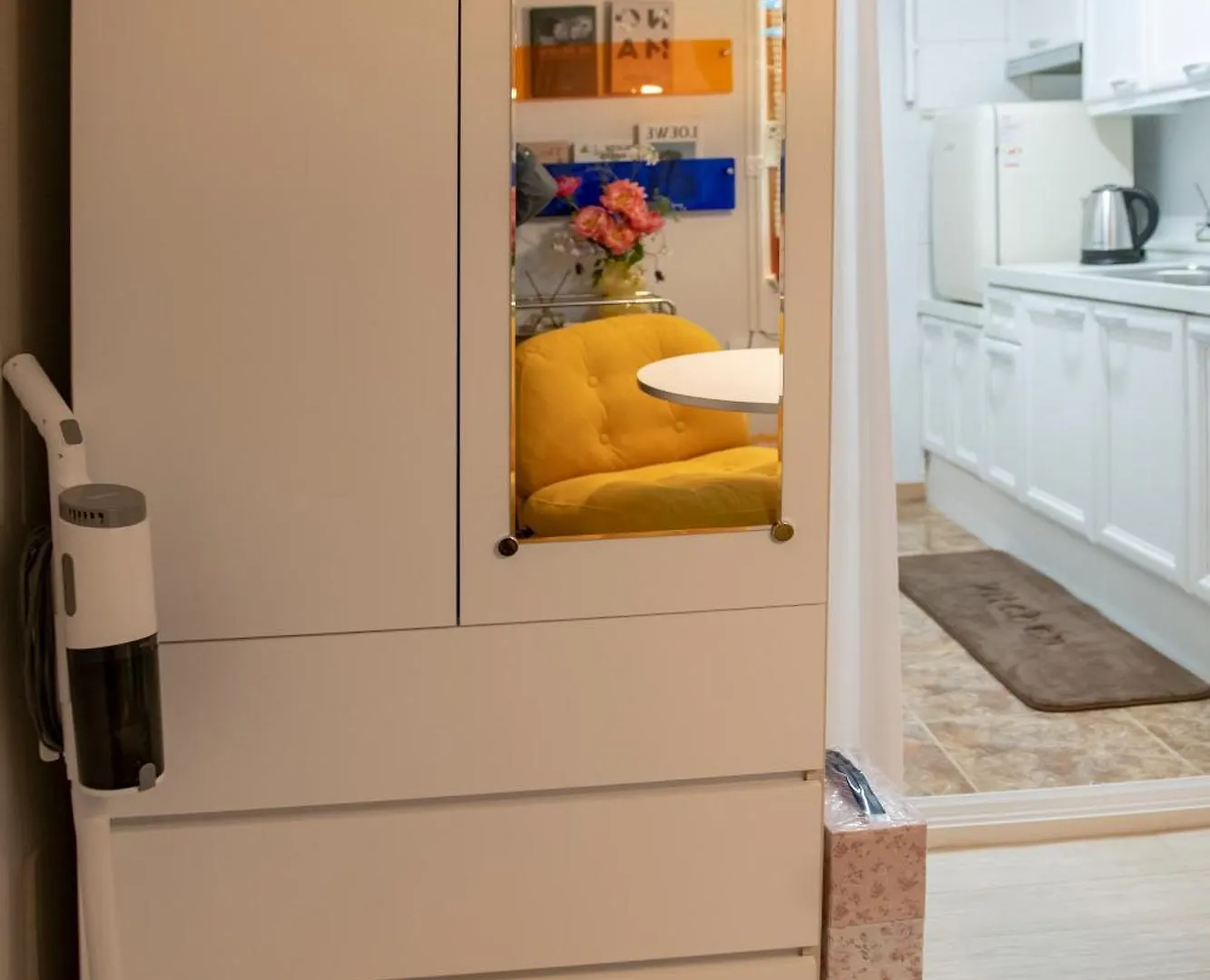 Coco Bloom Sinsa Apartment Seoul 0*,  South Korea