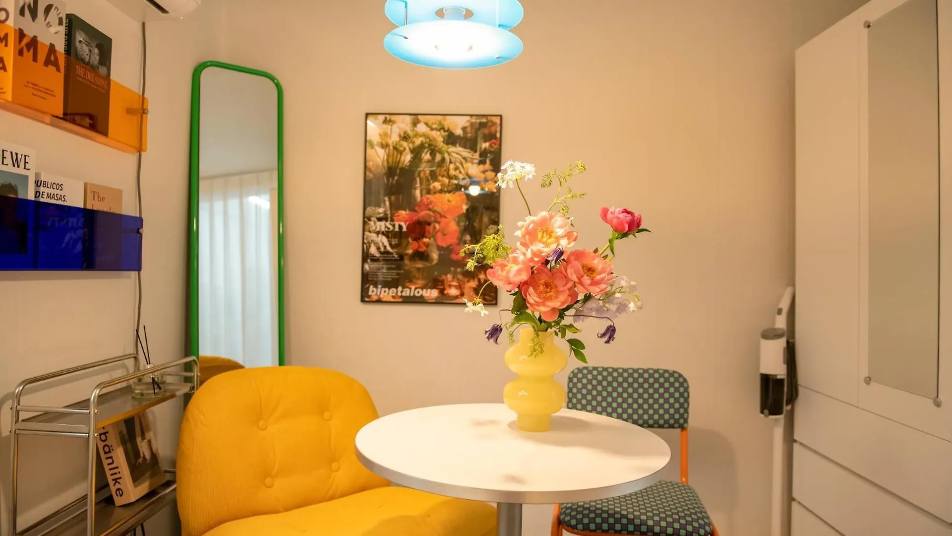 Coco Bloom Sinsa Apartment Seoul